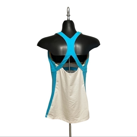 LULULEMON - Make it Count Tank Size 4 - Picture 2 of 4